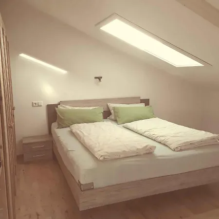 Studio In 40453 Apartment *